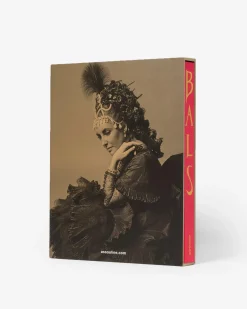 Bals: Legendary Costume Balls of the Twentieth Century